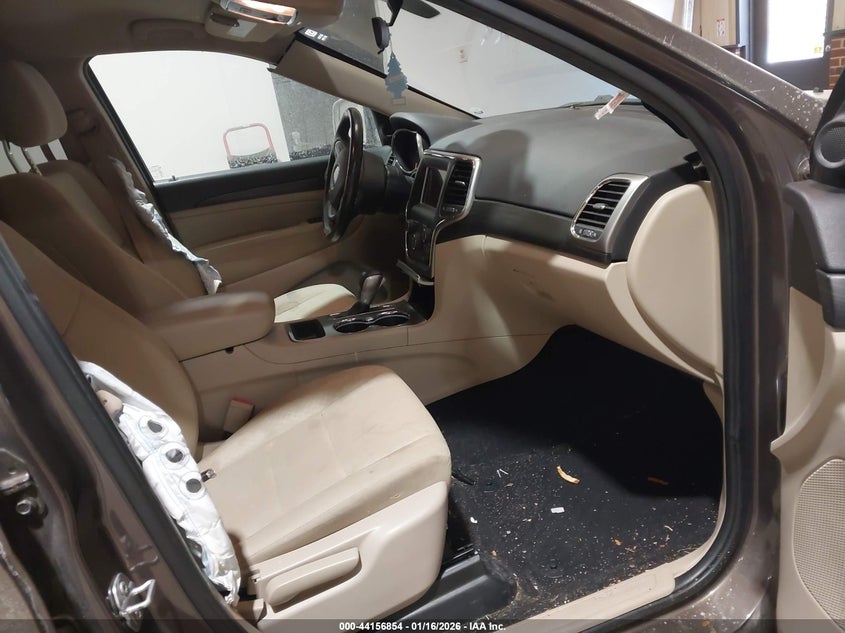 2020 Jeep Grand Cherokee Laredo E 4X2