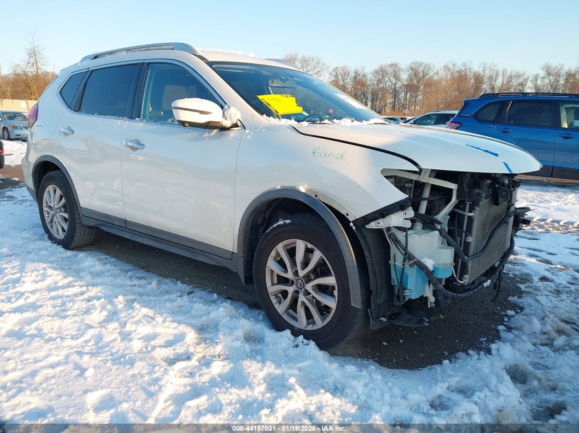 2018 NISSAN ROGUE SV