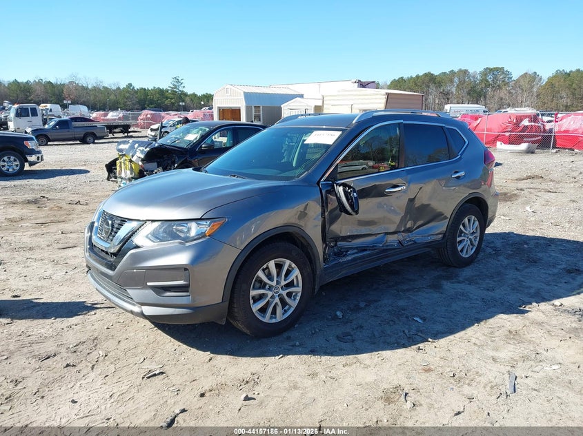2018 Nissan Rogue Sv