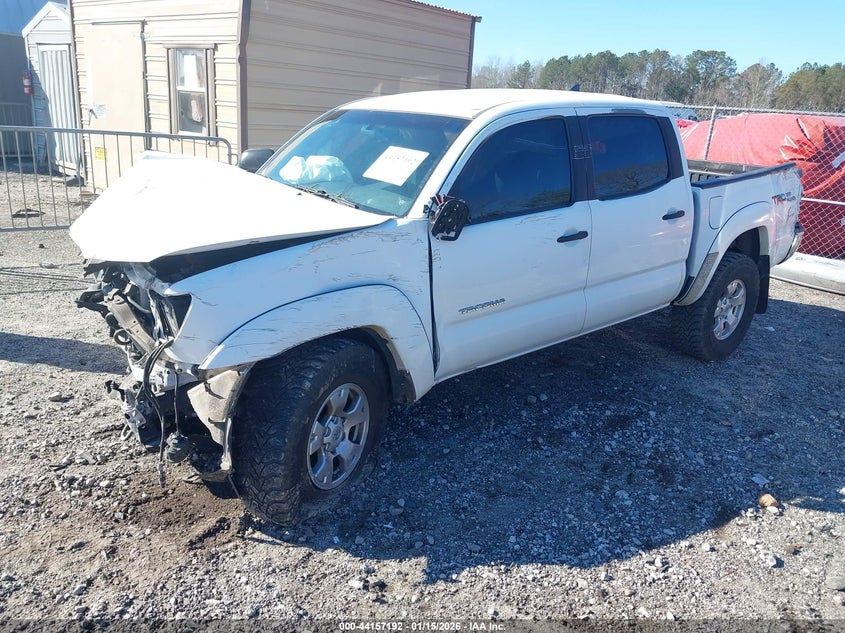 2015 Toyota Tacoma Base V6