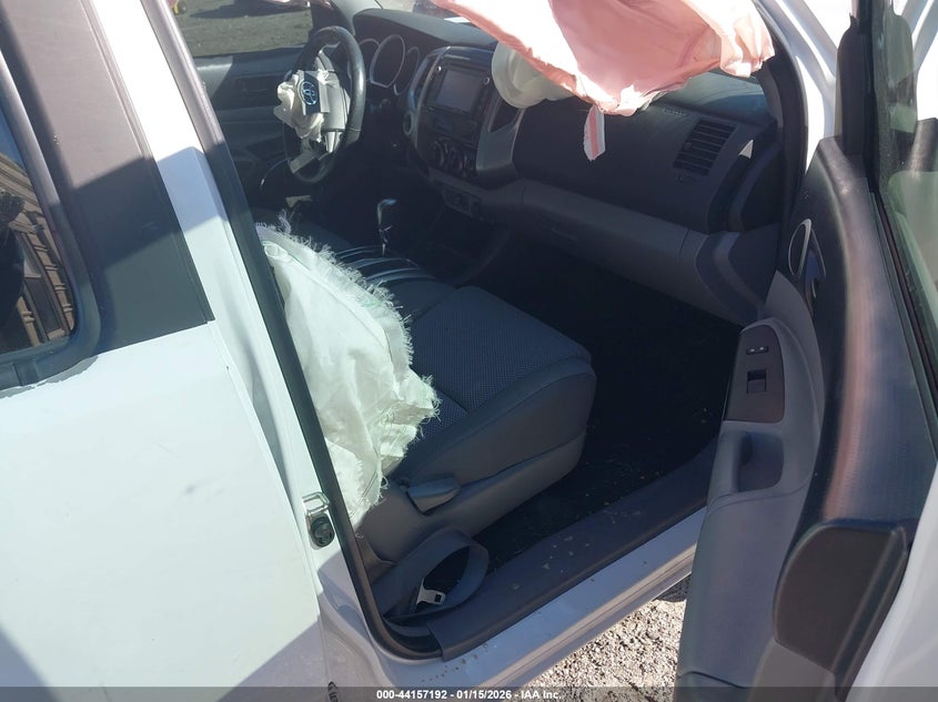 2015 Toyota Tacoma Base V6