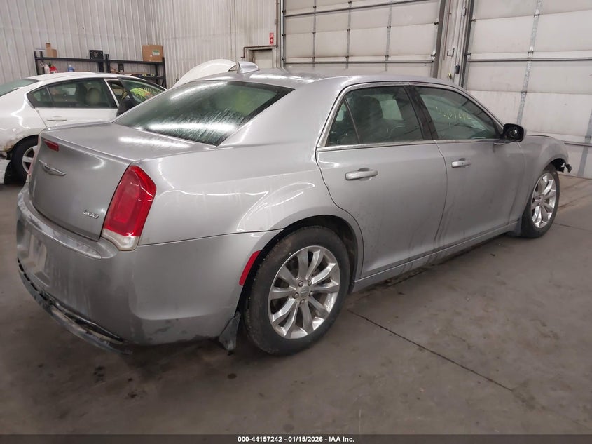 2017 Chrysler 300 Limited Awd