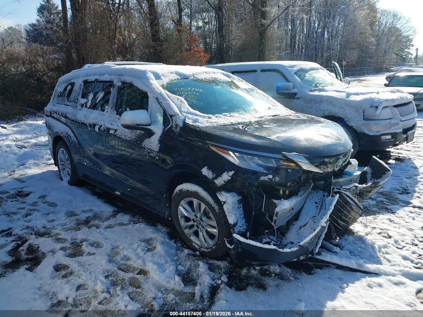 2024 Toyota Sienna Limited
