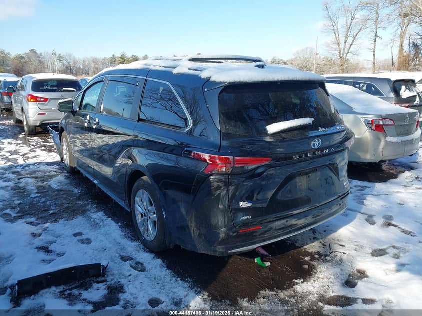 2024 Toyota Sienna Limited