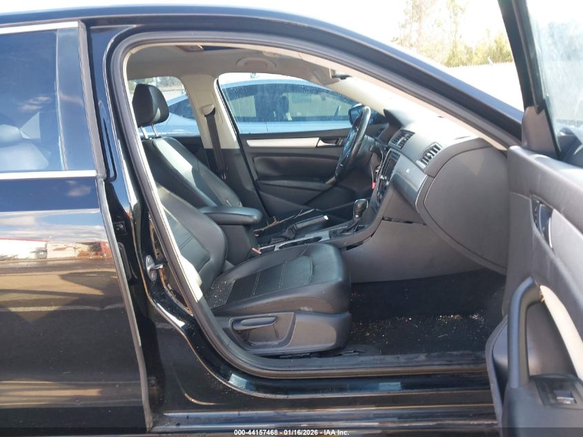 2013 Volkswagen Passat 2.5L Se