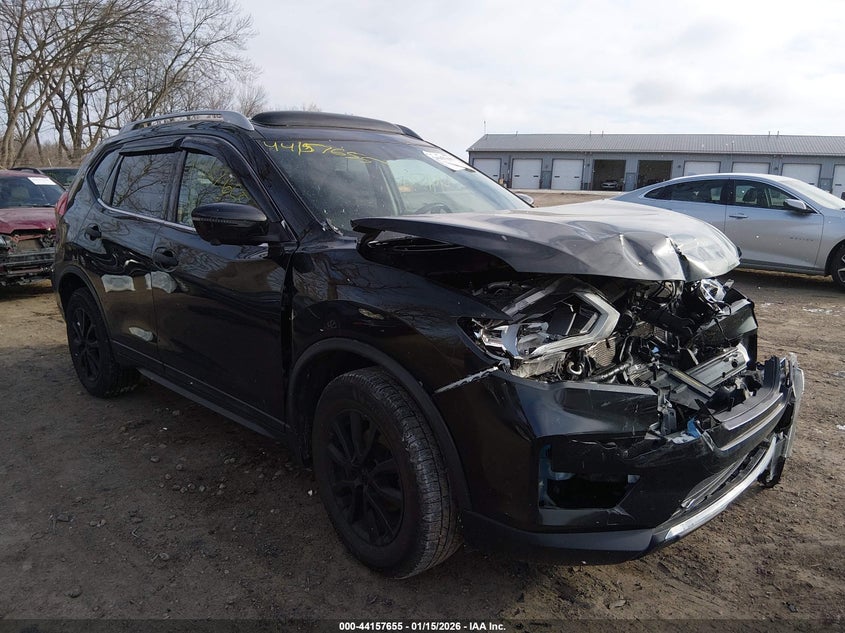 2017 Nissan Rogue Sv