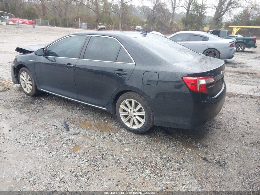 2014 Toyota Camry Hybrid Xle