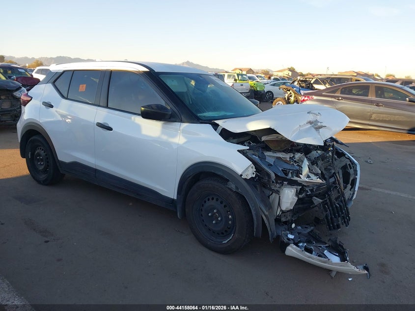 2022 NISSAN KICKS S XTRONIC CVT