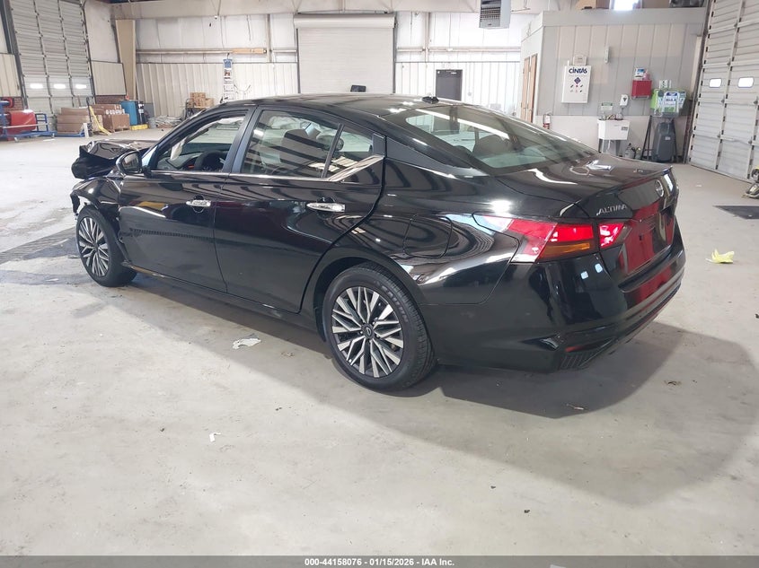 2024 Nissan Altima Sv Fwd