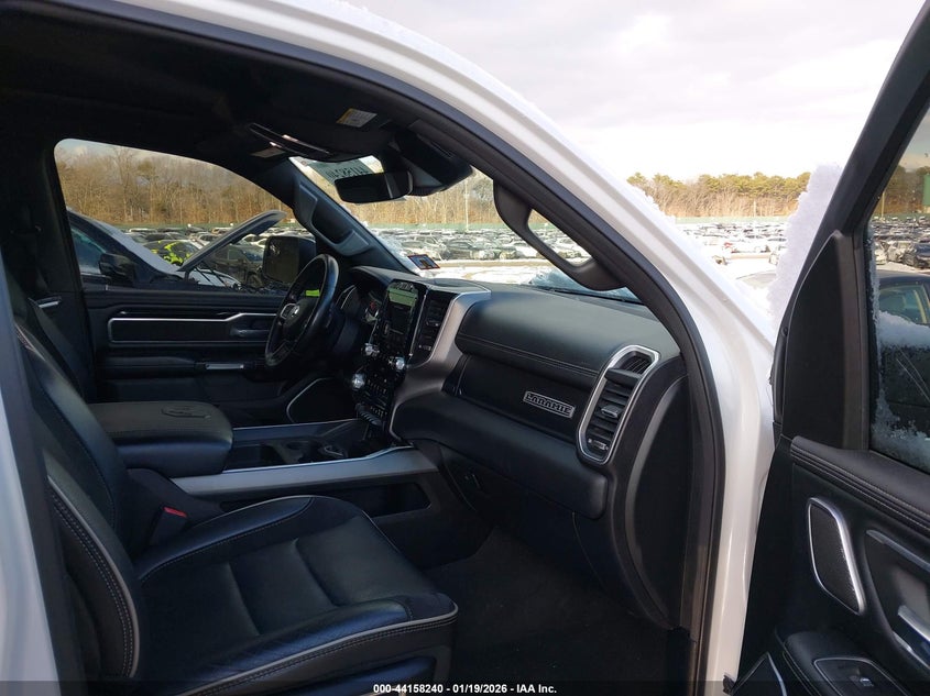 2020 Ram 1500 Laramie 4X4 5'7 Box