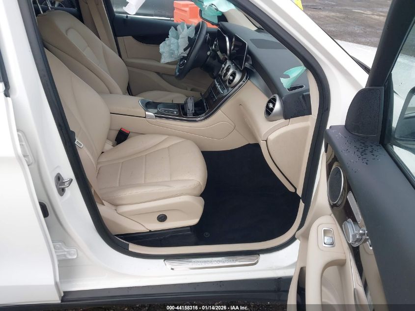 2022 Mercedes-Benz Glc 300 Suv