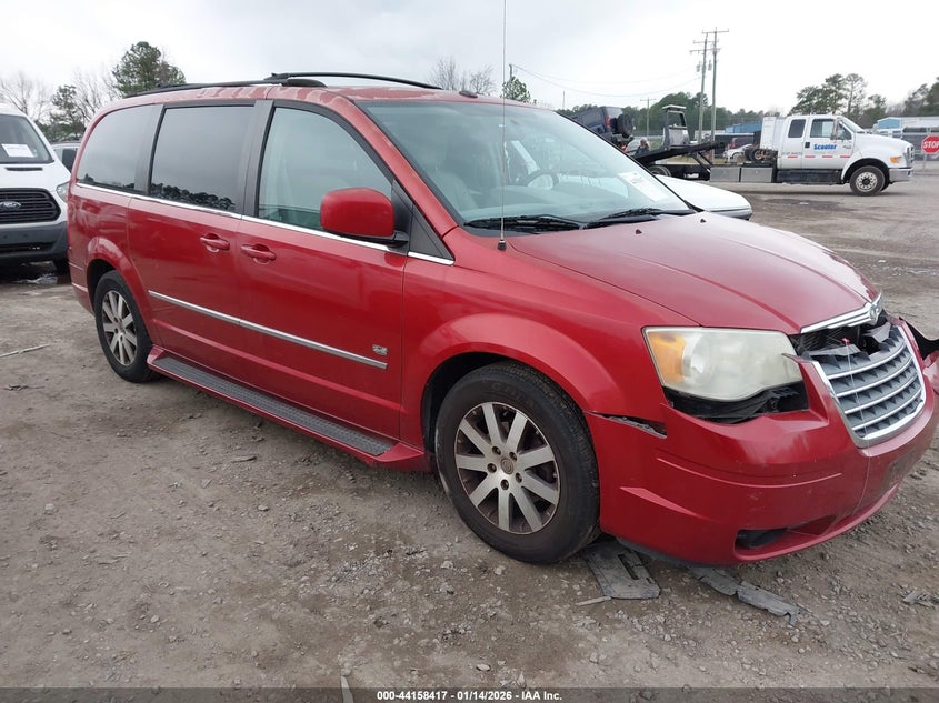 2009 CHRYSLER TOWN & COUNTRY Red VIN: 2A8HR54139R679086