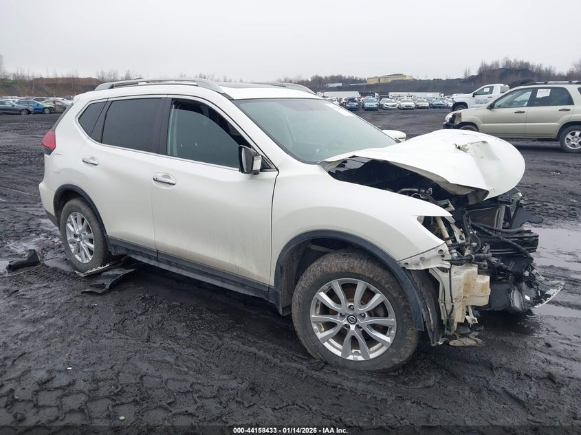 2017 Nissan Rogue Sv