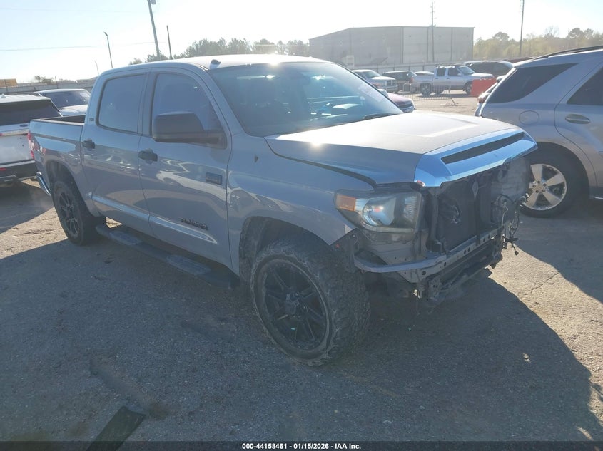 2018 Toyota Tundra Sr5 5.7L V8