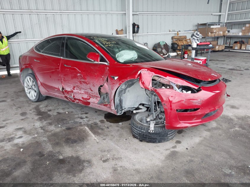 2020 Tesla Model 3 Standard Range Plus Rear-Wheel Drive/Standard Range Rear-Wheel Drive