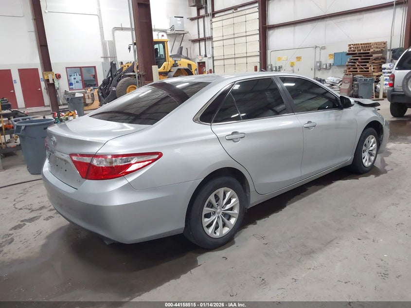 2015 Toyota Camry Le