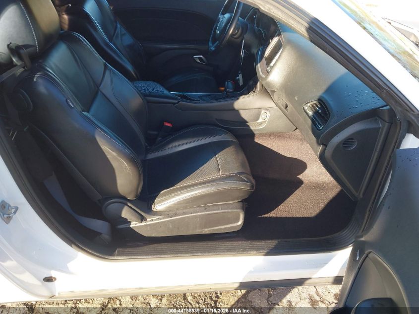 2016 Dodge Challenger Sxt Plus