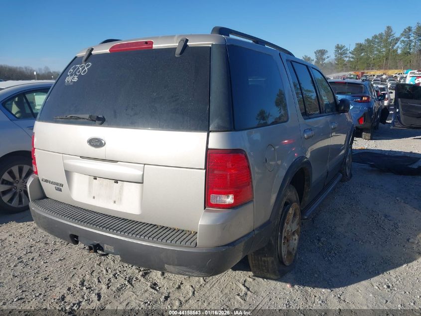 2004 Ford Explorer Xlt