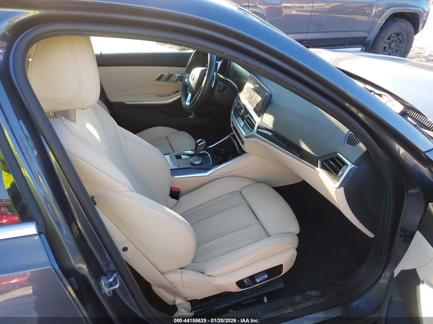 2022 BMW 3 Series 330E