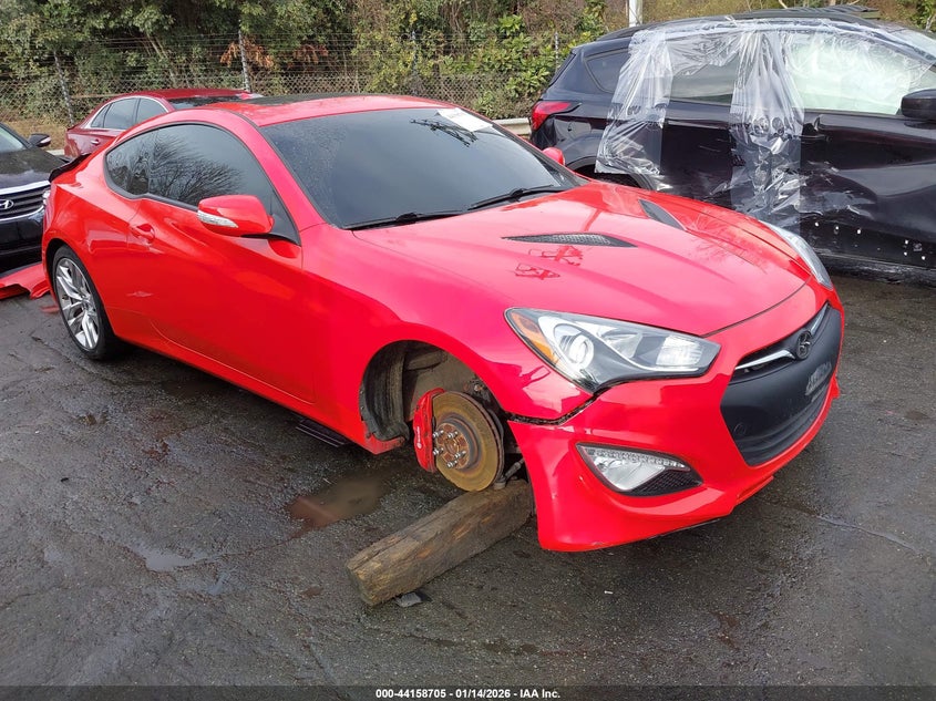 2013 HYUNDAI GENESIS 3.8 TRACK