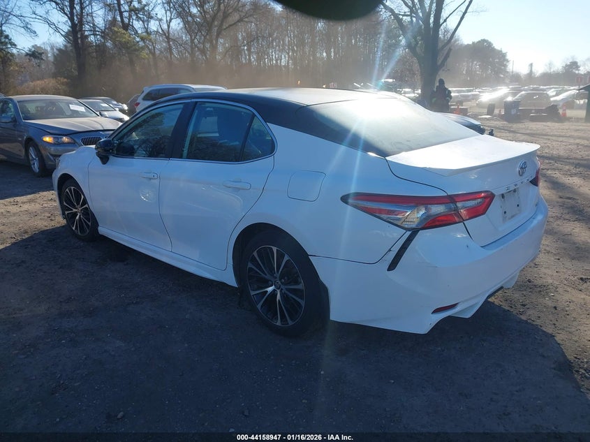2020 Toyota Camry Se