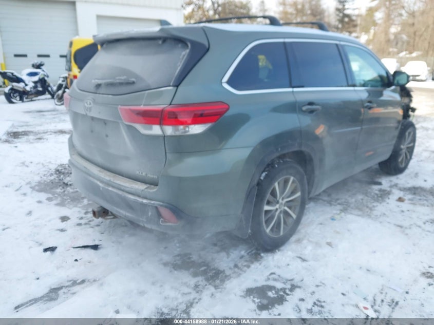 2018 Toyota Highlander Xle