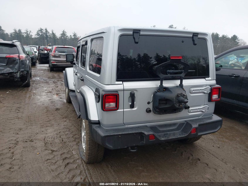2022 Jeep Wrangler Unlimited Sahara 4X4