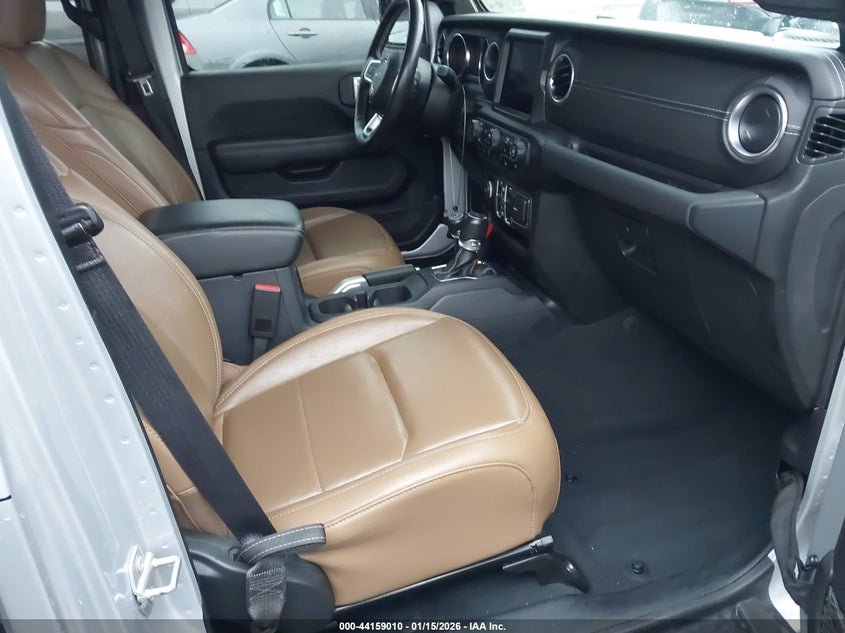 2022 Jeep Wrangler Unlimited Sahara 4X4