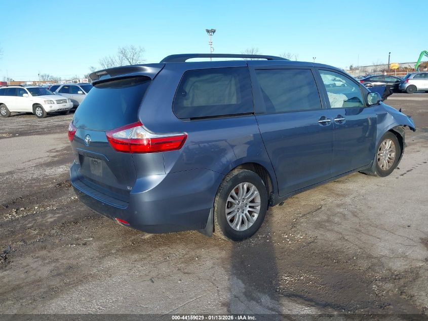2015 Toyota Sienna Xle 8 Passenger