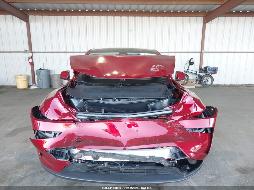 2026 TESLA MODEL Y ELECTRIC(VIN: 7SAYGDED4TF414036