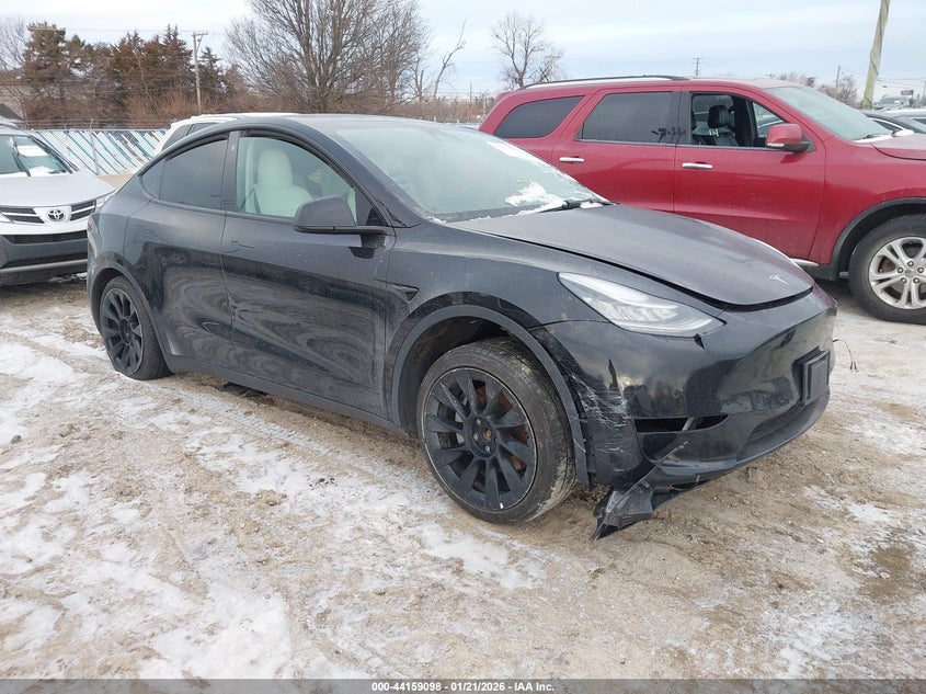 VIN 5YJYGDEE3MF116245 2021 TESLA MODEL Y LONG RANGE DUAL MOTOR ALL-WHEEL DRIVE