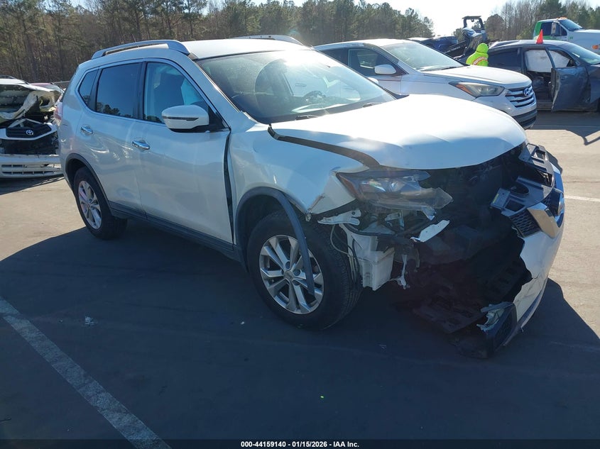 2016 Nissan Rogue Sv