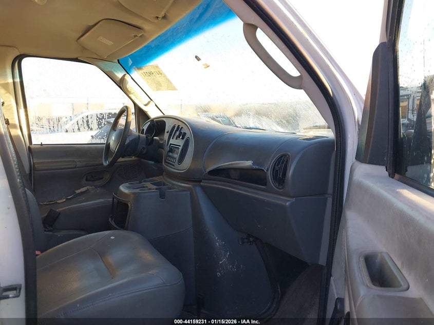 2003 Ford E-250 Commercial/Recreational