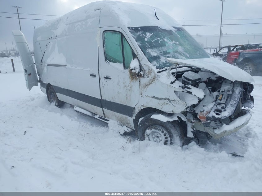 2023 Mercedes-Benz Sprinter 2500 High Roof 4-Cyl Gas