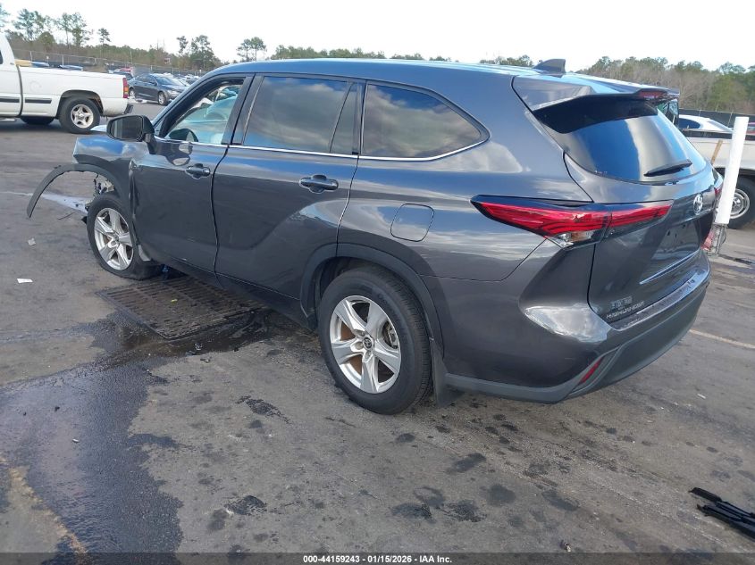 2022 Toyota Highlander L