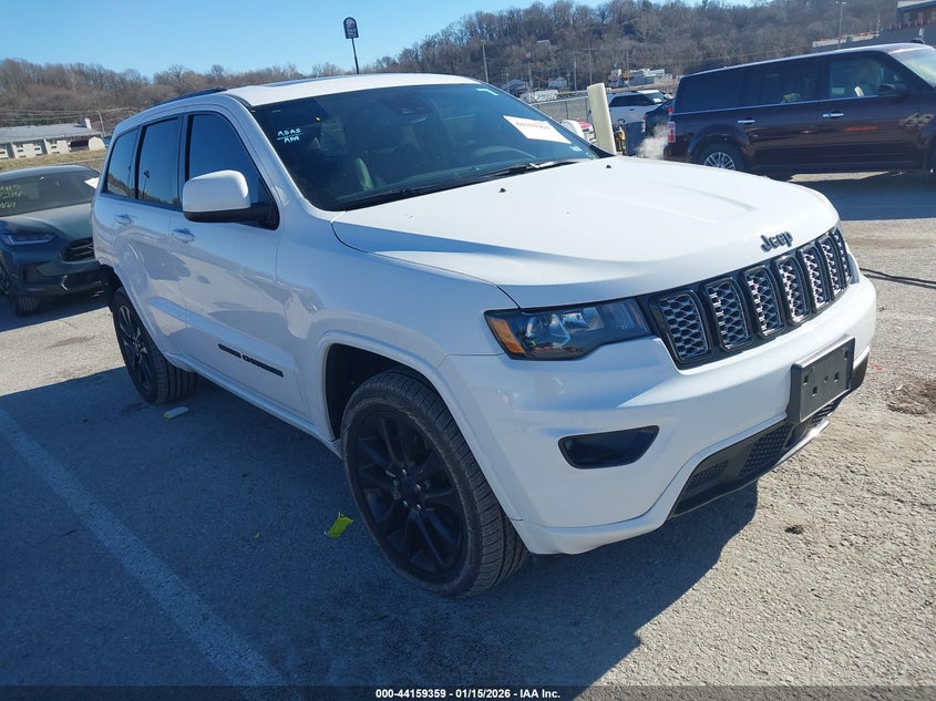 2020 Jeep Grand Cherokee Altitude 4X4