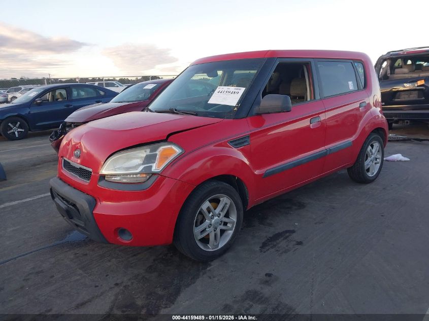 2010 Kia Soul +
