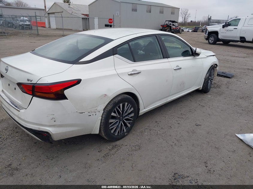 2023 Nissan Altima Sv Fwd