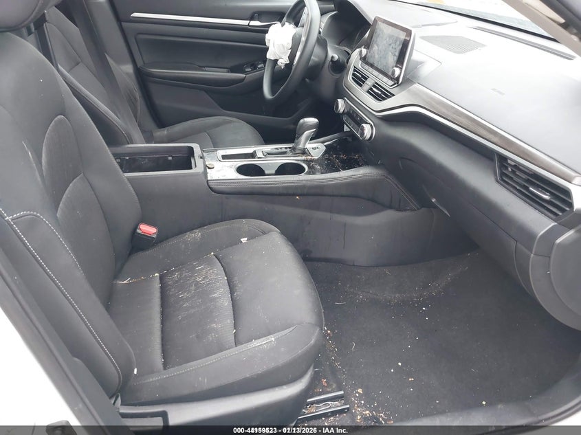 2023 Nissan Altima Sv Fwd