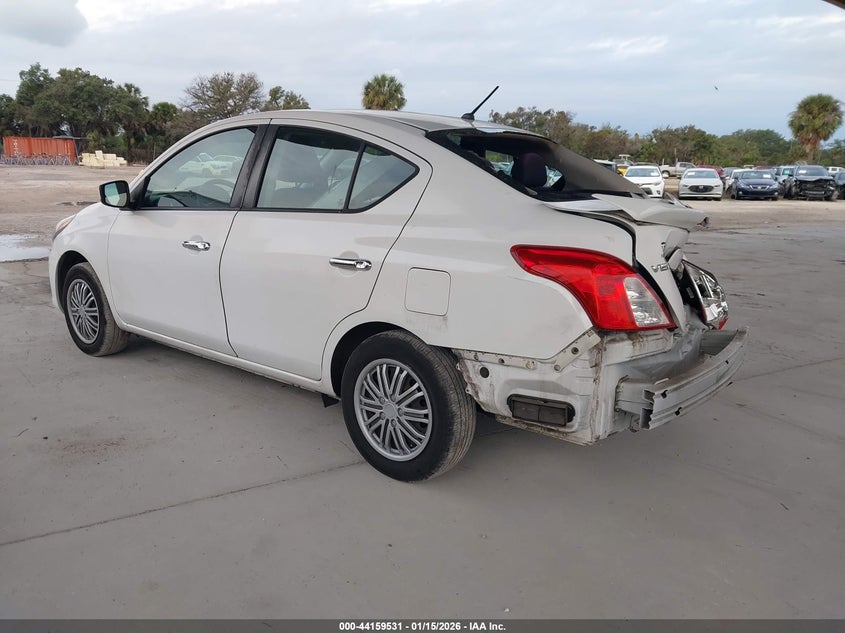 2017 Nissan Versa 1.6 Sv