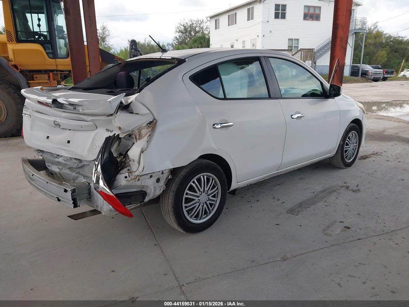 2017 Nissan Versa 1.6 Sv