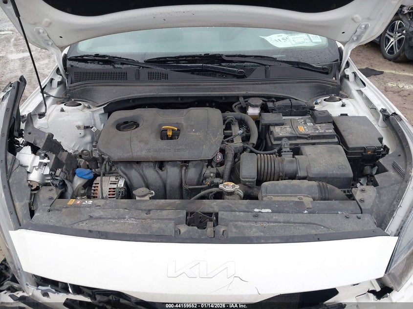 VIN 3KPF24ADXRE735540 2024 KIA FORTE LXS