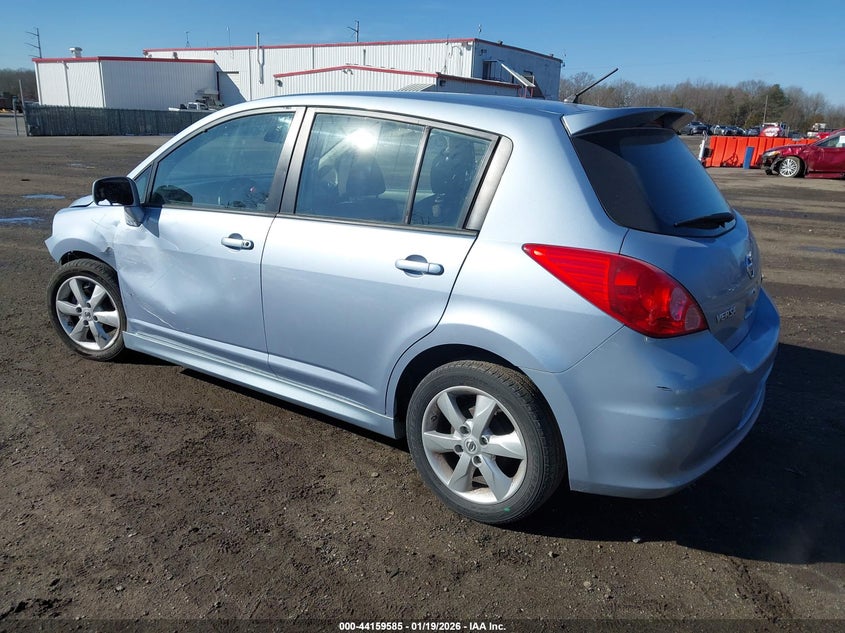 2011 Nissan Versa 1.8Sl