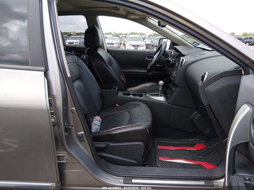 2011 Nissan Rogue Sv