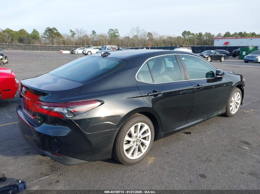 2024 Toyota Camry Le