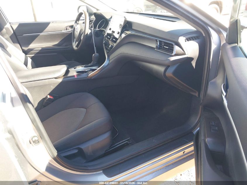 2022 Toyota Camry Le Hybrid