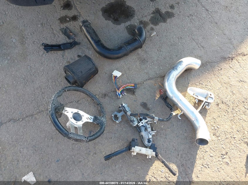 1998 Acura Integra Gs VIN: JH4DB7568WS001815 Lot: 44159870