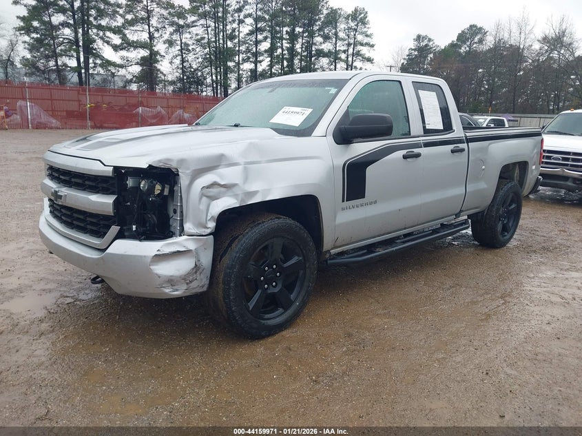 2017 Chevrolet Silverado 1500 Custom