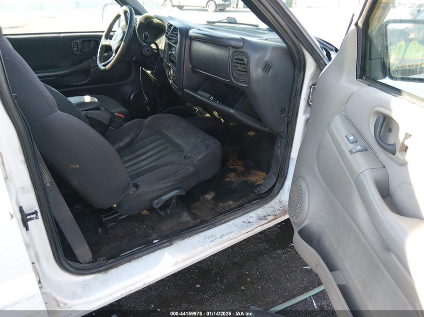 2004 Chevrolet Blazer Ls