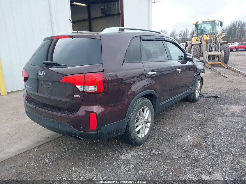 Vin: 5xyktca62eg477079, lot: 44655957, kia sorento lx 20144